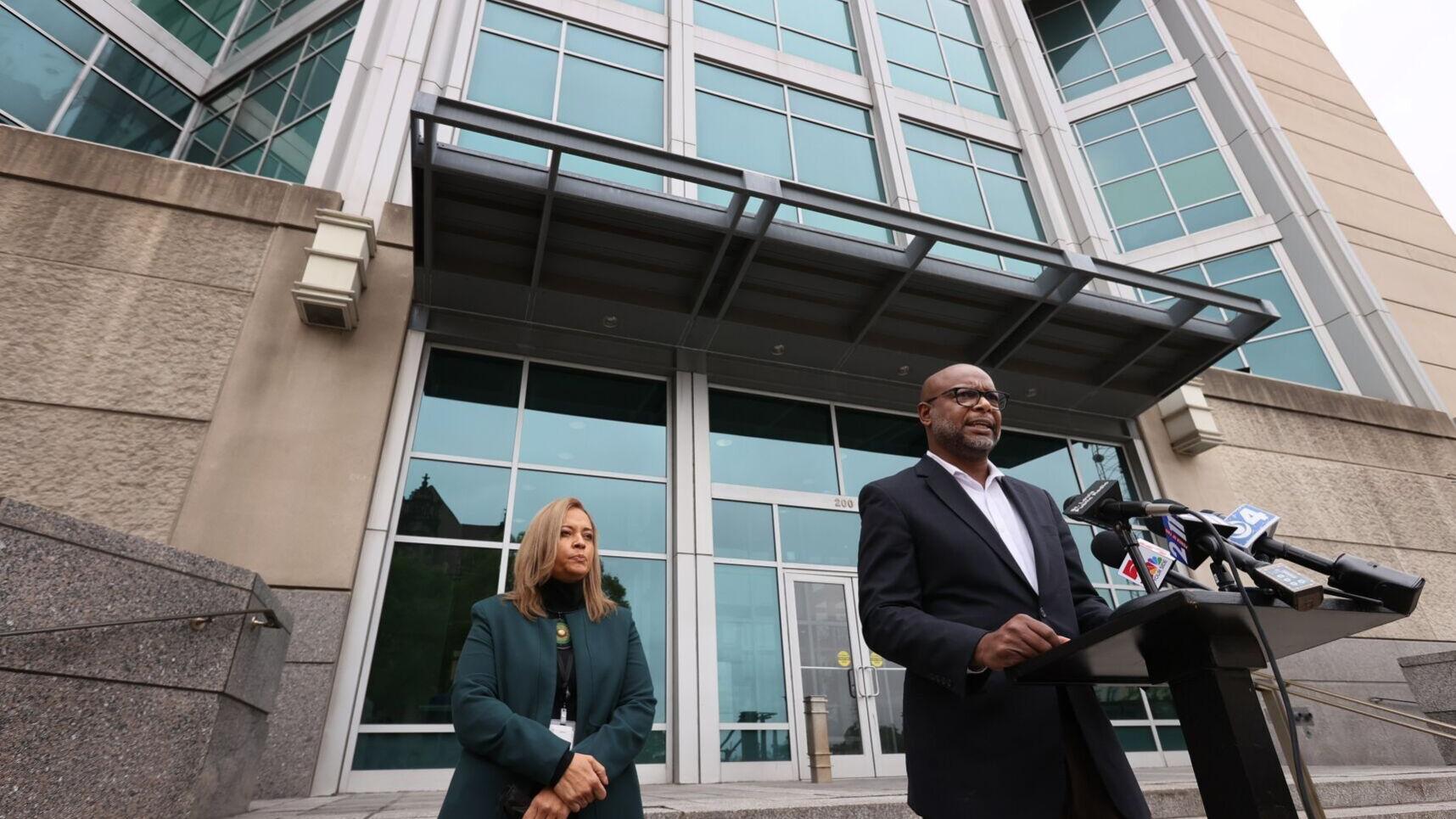 St. Louis jail chief no longer works for city, mayor’s office announces